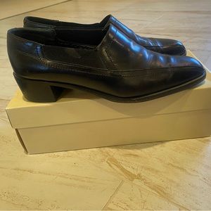 Vintage Women’s Amalfi shoes